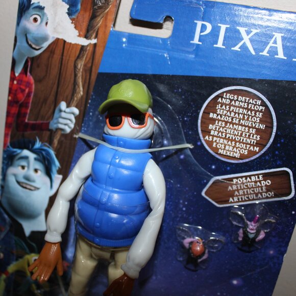 FREE*❤️damaged box Disney Pixar Onward Movie WILDEN LIGHTFOOT figure + 2 Sprites - Picture 2 of 5